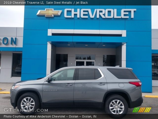 2019 Chevrolet Traverse LS in Satin Steel Metallic
