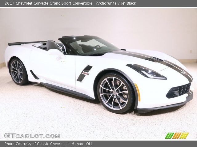 2017 Chevrolet Corvette Grand Sport Convertible in Arctic White