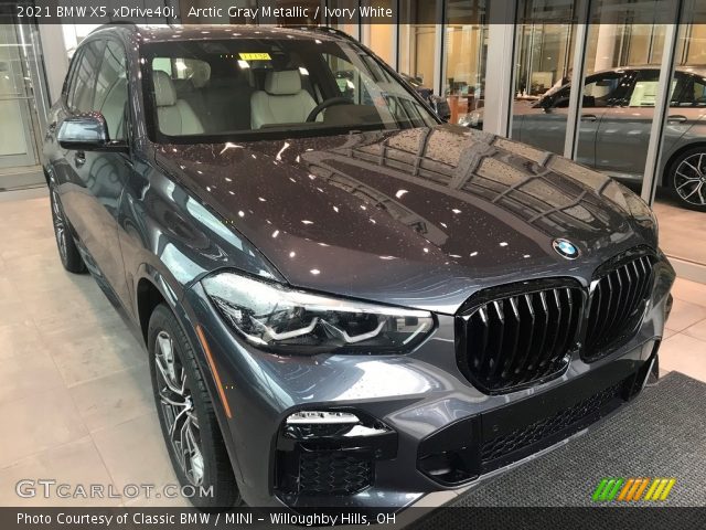 2021 BMW X5 xDrive40i in Arctic Gray Metallic