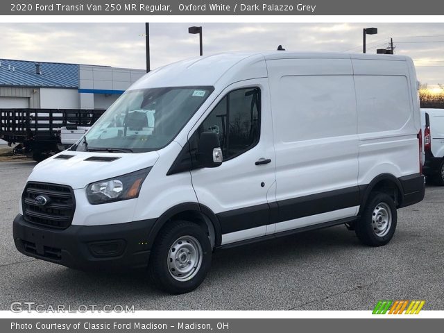 2020 Ford Transit Van 250 MR Regular in Oxford White