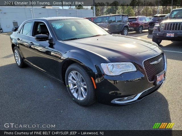 2021 Chrysler 300 Touring in Gloss Black