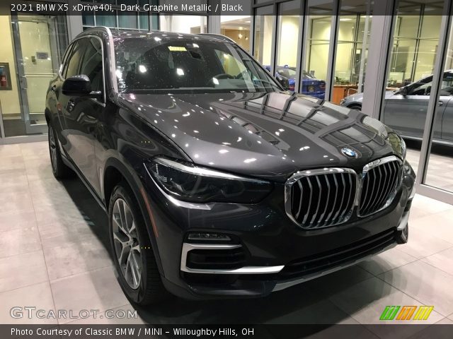 2021 BMW X5 xDrive40i in Dark Graphite Metallic