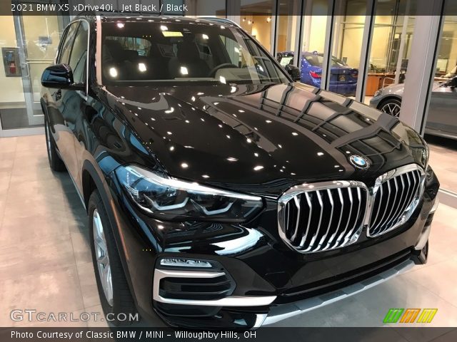 2021 BMW X5 xDrive40i in Jet Black
