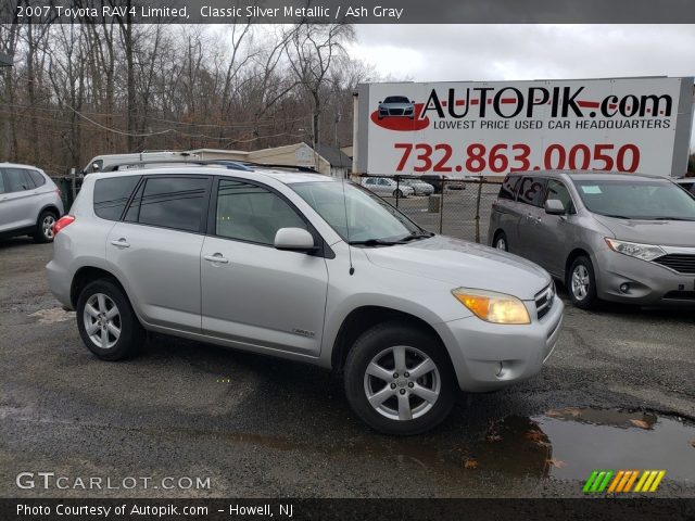 2007 Toyota RAV4 Limited in Classic Silver Metallic
