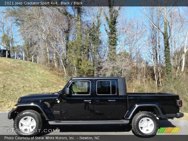2021 Jeep Gladiator Sport 4x4 in Black