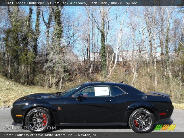 2021 Dodge Challenger R/T Scat Pack Widebody in Pitch Black