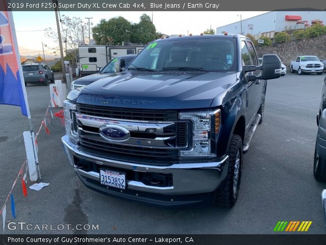 2019 Ford F250 Super Duty XL Crew Cab 4x4 in Blue Jeans