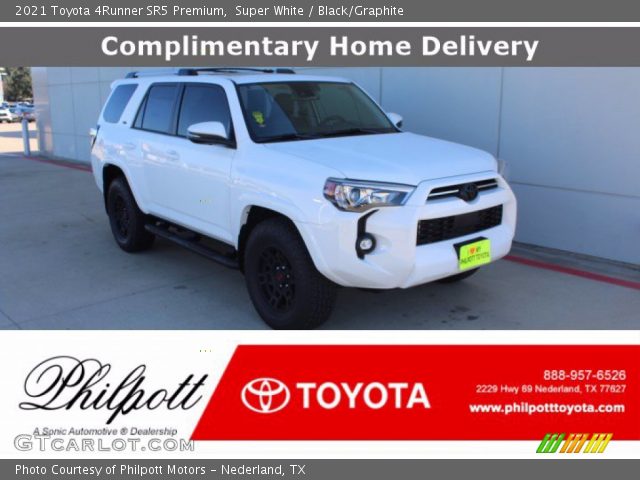 2021 Toyota 4Runner SR5 Premium in Super White