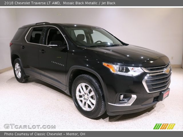 2018 Chevrolet Traverse LT AWD in Mosaic Black Metallic
