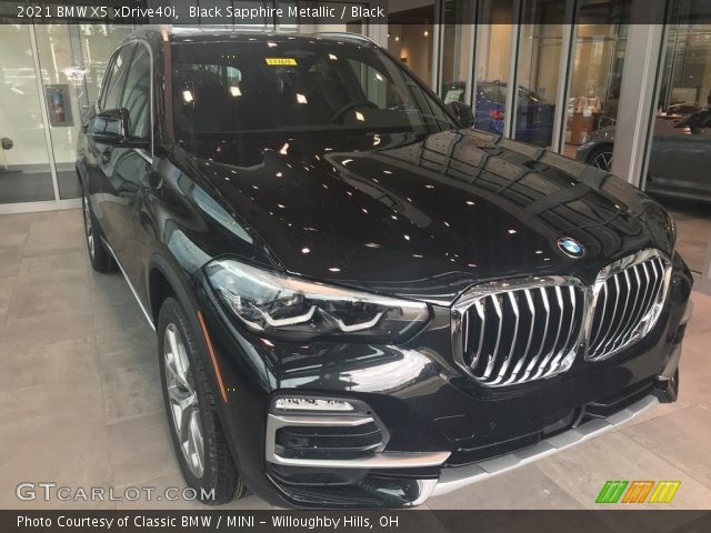 2021 BMW X5 xDrive40i in Black Sapphire Metallic