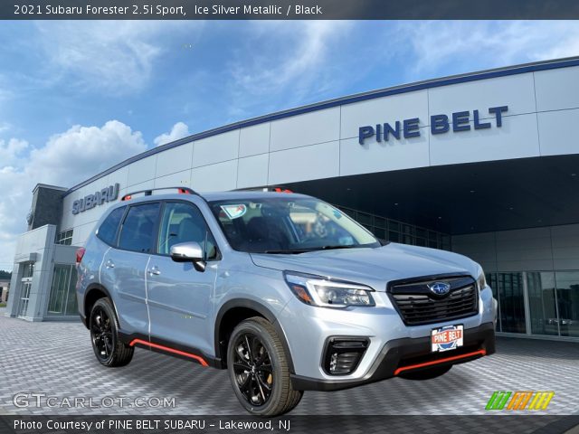 2021 Subaru Forester 2.5i Sport in Ice Silver Metallic