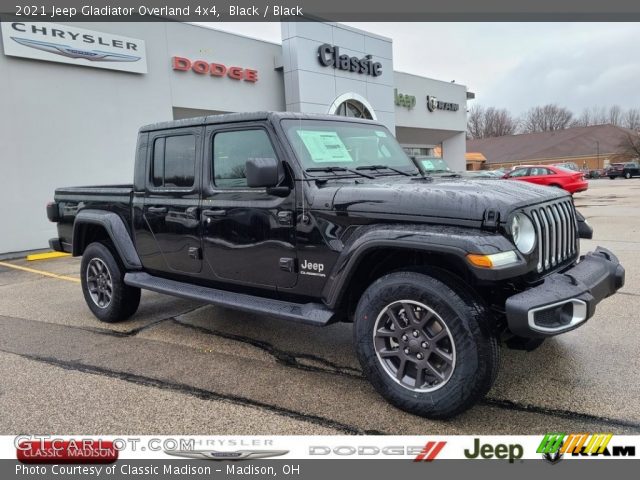 2021 Jeep Gladiator Overland 4x4 in Black