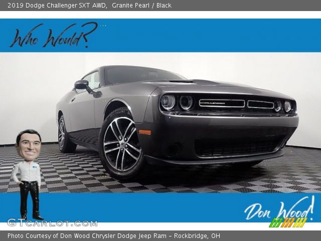 2019 Dodge Challenger SXT AWD in Granite Pearl