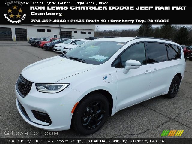 2021 Chrysler Pacifica Hybrid Touring in Bright White