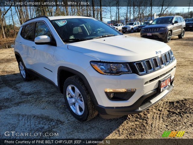 2021 Jeep Compass Latitude 4x4 in White