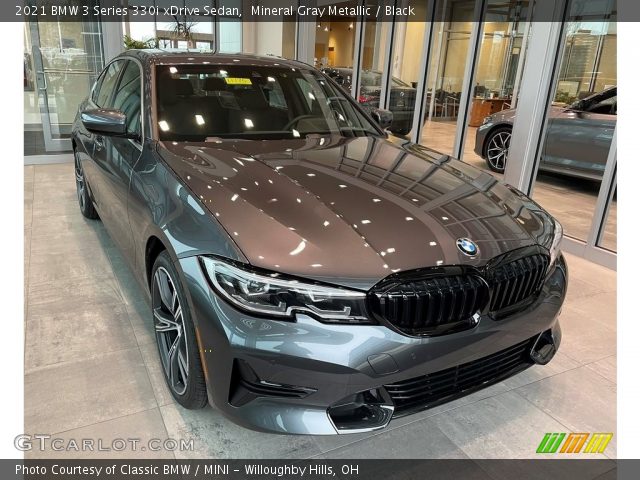 2021 BMW 3 Series 330i xDrive Sedan in Mineral Gray Metallic