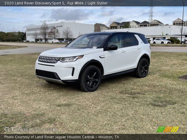 2020 Land Rover Discovery Sport S in Fuji White
