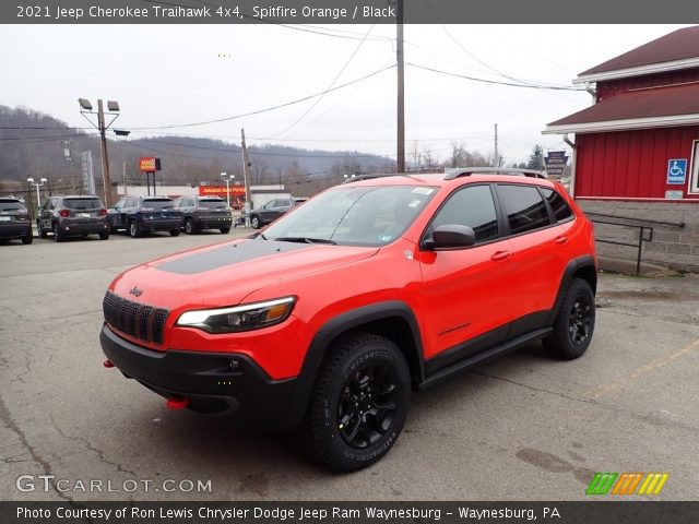 2021 Jeep Cherokee Traihawk 4x4 in Spitfire Orange