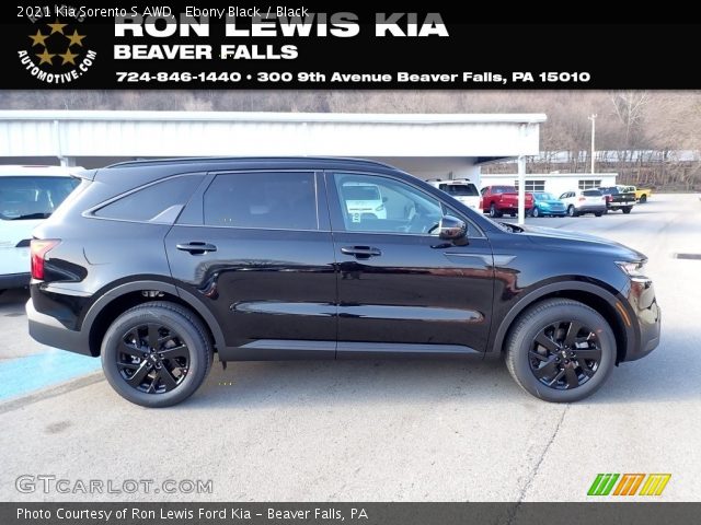 2021 Kia Sorento S AWD in Ebony Black