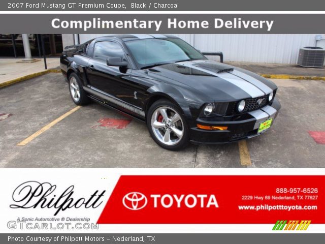 2007 Ford Mustang GT Premium Coupe in Black