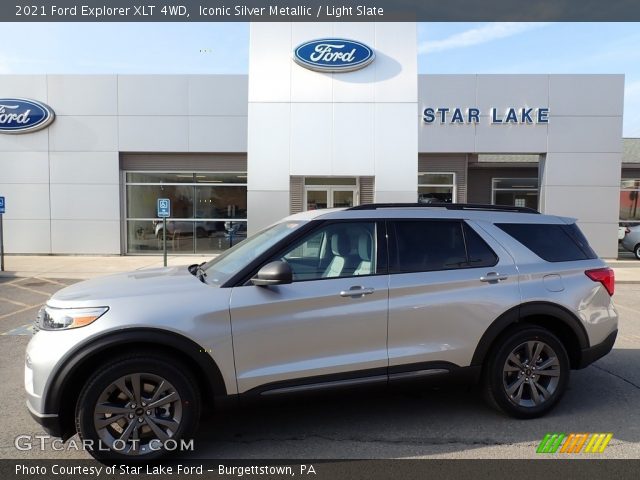 2021 Ford Explorer XLT 4WD in Iconic Silver Metallic