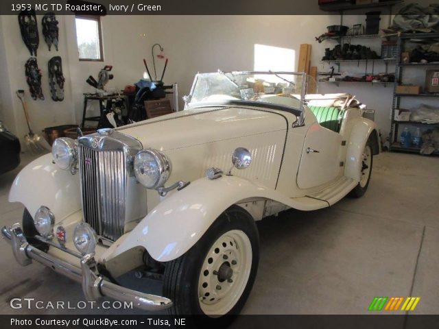 1953 MG TD Roadster in Ivory