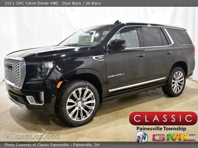 2021 GMC Yukon Denali 4WD in Onyx Black