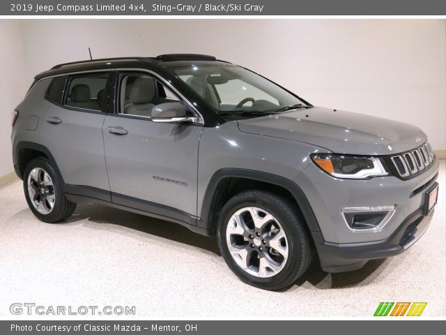 2019 Jeep Compass Limited 4x4 in Sting-Gray