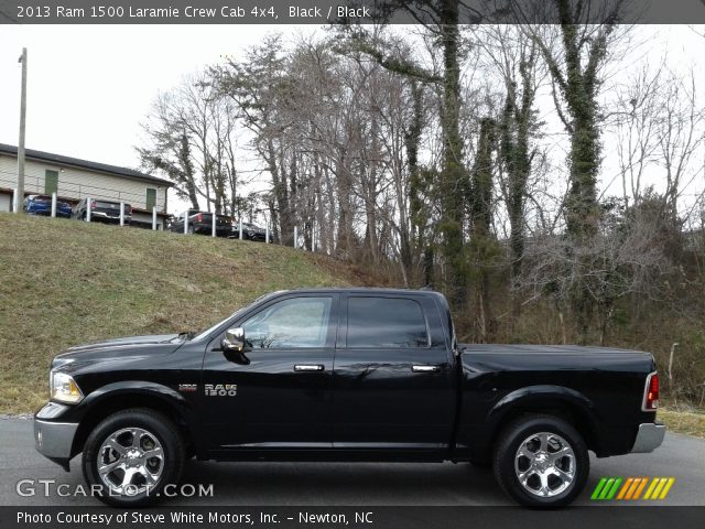 2013 Ram 1500 Laramie Crew Cab 4x4 in Black