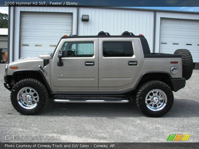 2006 Hummer H2 SUT in Pewter