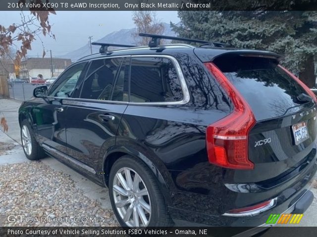 2016 Volvo XC90 T8 eAWD Inscription in Onyx Black Metallic