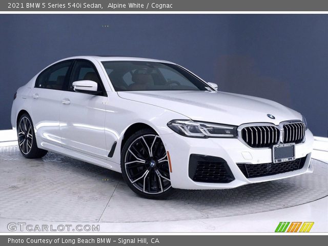 2021 BMW 5 Series 540i Sedan in Alpine White