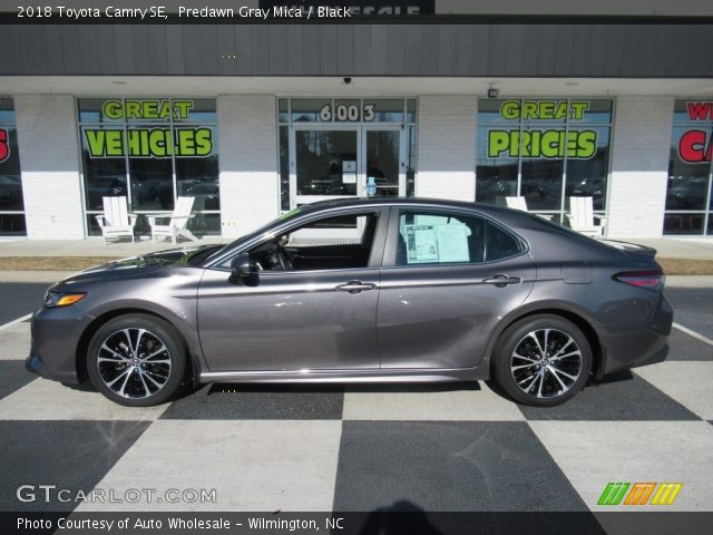 2018 Toyota Camry SE in Predawn Gray Mica