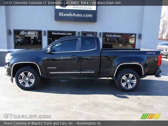 2015 Chevrolet Colorado LT Extended Cab 4WD in Black