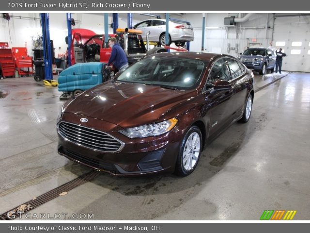 2019 Ford Fusion Hybrid SE in Rich Copper