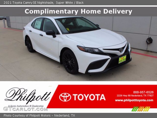 2021 Toyota Camry SE Nightshade in Super White