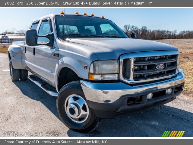 2002 Ford F350 Super Duty XLT Crew Cab 4x4 Dually in Silver Metallic