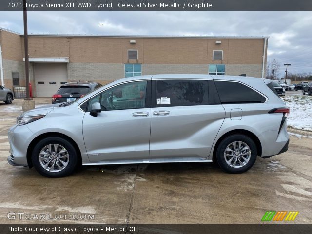 2021 Toyota Sienna XLE AWD Hybrid in Celestial Silver Metallic