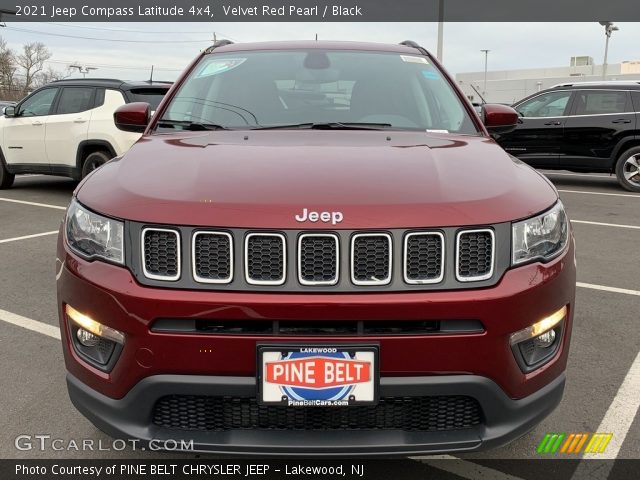2021 Jeep Compass Latitude 4x4 in Velvet Red Pearl