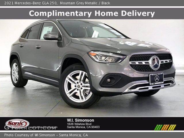 2021 Mercedes-Benz GLA 250 in Mountain Grey Metallic