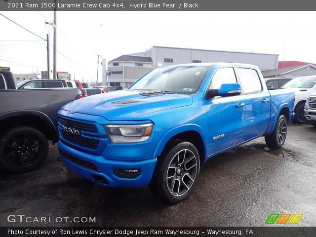 2021 Ram 1500 Laramie Crew Cab 4x4 in Hydro Blue Pearl