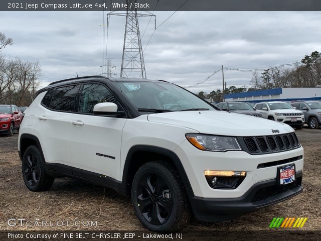 2021 Jeep Compass Latitude 4x4 in White