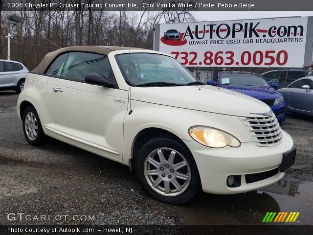 2006 Chrysler PT Cruiser Touring Convertible in Cool Vanilla White