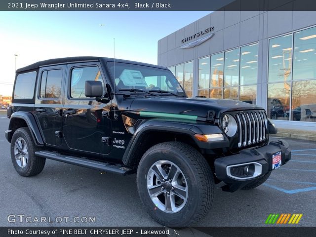 2021 Jeep Wrangler Unlimited Sahara 4x4 in Black