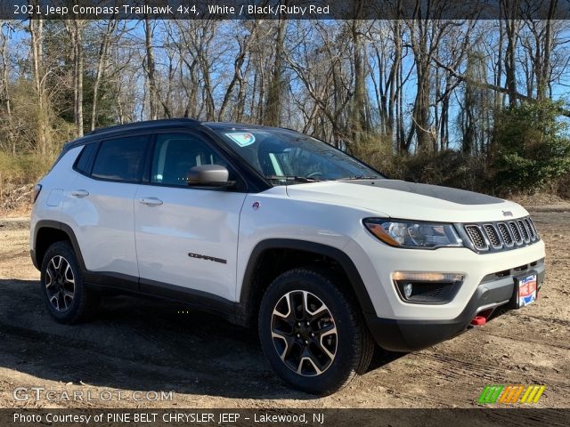 2021 Jeep Compass Trailhawk 4x4 in White