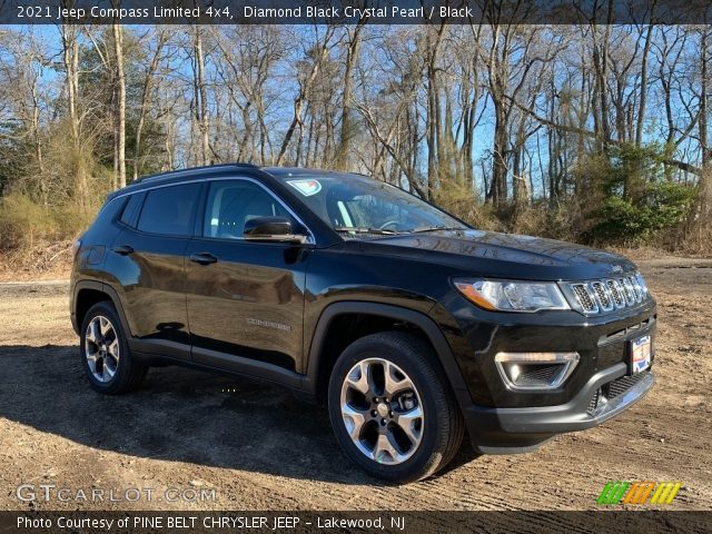 2021 Jeep Compass Limited 4x4 in Diamond Black Crystal Pearl