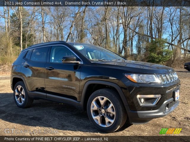 2021 Jeep Compass Limited 4x4 in Diamond Black Crystal Pearl