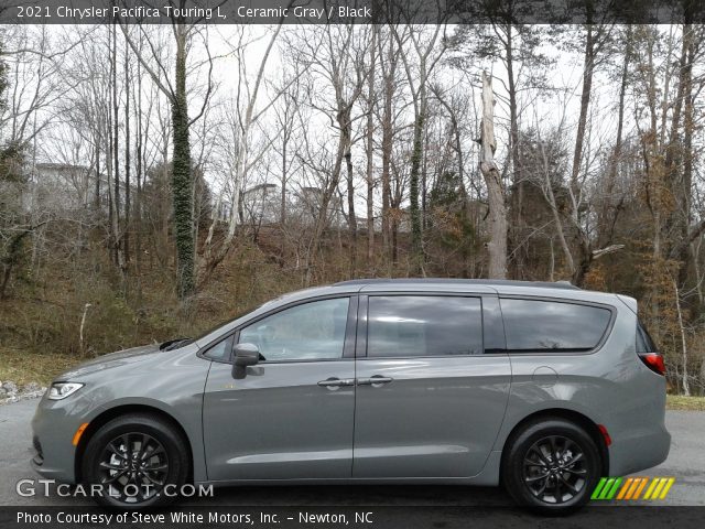 2021 Chrysler Pacifica Touring L in Ceramic Gray