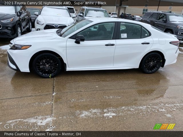 2021 Toyota Camry SE Nightshade AWD in Super White