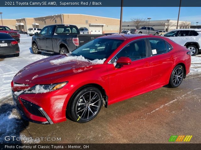 2021 Toyota Camry SE AWD in Supersonic Red